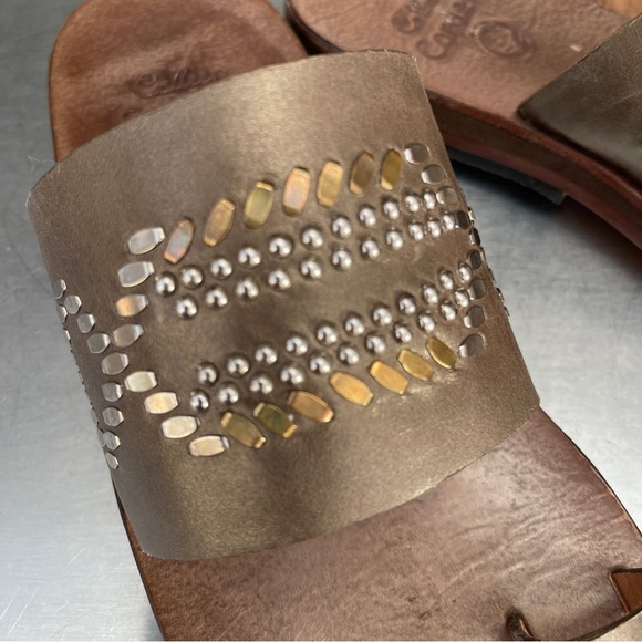 Calleen Cordero “Fonda” metallic leather sandals. New in original box. - Picture 4 of 9